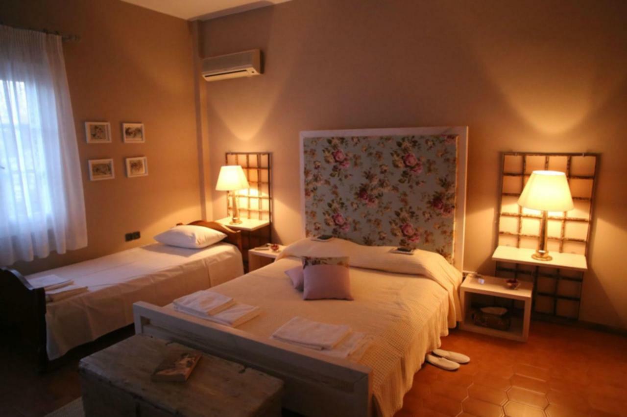 The Collector'S Home Finikas  Bagian luar foto