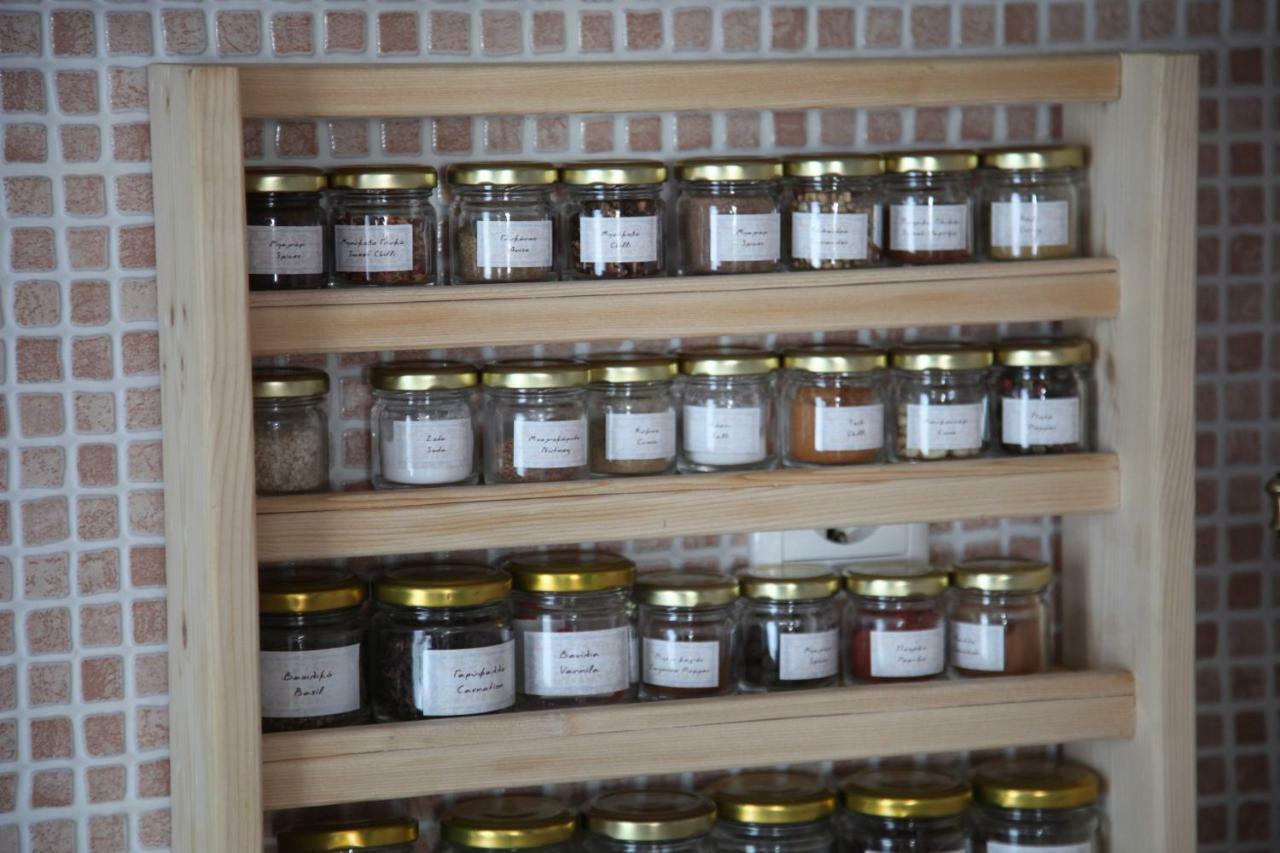 The Collector'S Home Finikas  Bagian luar foto